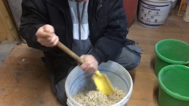 Как увеличить яйценоскость.Зимой.