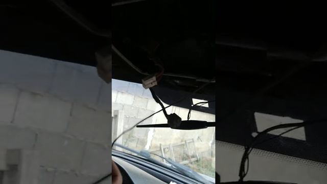 как снять обшивку потолка Мерседес w202 c класс. смотреть онлайн