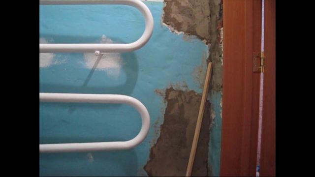 Бюджетный ремонт ванной комнаты своими руками. Отделка стен ванной комнаты пластиковыми панелями.