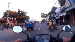 На скутере по улицам Нячанга (Nha Trang), Вьетнам