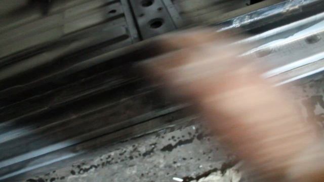 Как убрать заводской грунт с детали.