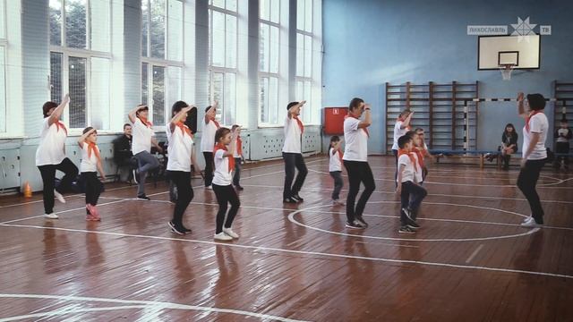 В Лихославле прошел районный фитнес-фестиваль среди дошкольных образовательных учреждений смотреть онлайн