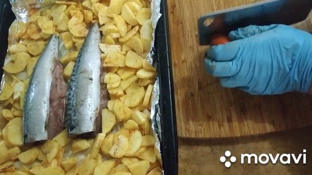Скумбрия с овощами в духовке!!! Неимоверно вкусно! смотреть онлайн