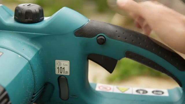 Обзор цепной электро пилы Makita UC4020A смотреть онлайн