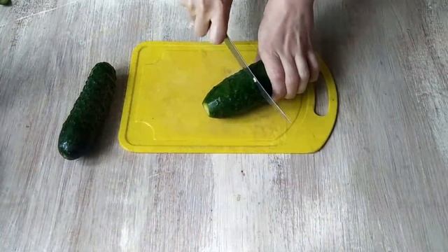 СМАЧНИЙ САЛАТ ДЛЯ ВСІЄЇ РОДИНИ | З КУРЯЧИМ ФІЛЕ ТА ГРИБАМИ |