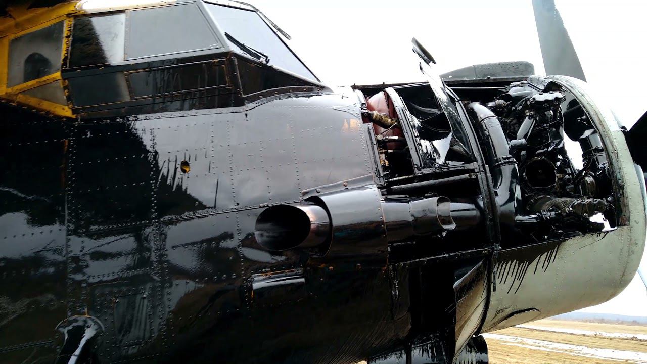Двигатель самолета Ан-2 взорвался в полете и не вышел из строя. смотреть онлайн