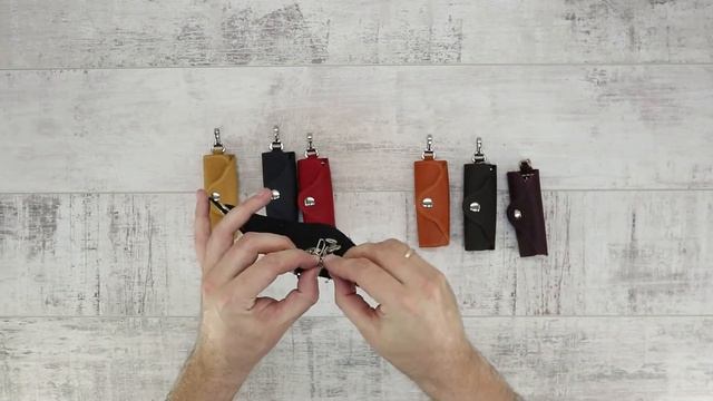 Ключница на 4 ключа из натуральной кожи смотреть онлайн