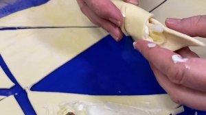 Круассаны с семгой и сыром. Быстрый рецепт завтрака.