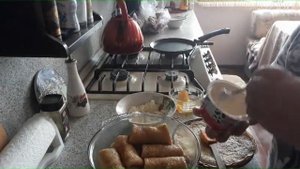 ЗАПЕКАЕМ В ДУХОВКЕ БЛИНЧИКИ С ТВОРОГОМ)))