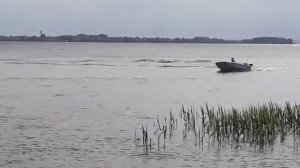 Кайман 300 + 5л.с. маневры