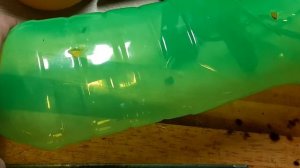 Самодельная машинка из бутылки/часть 1