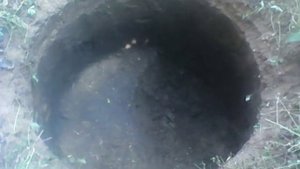 Копаем колодец вокруг скважины и Под канализацию