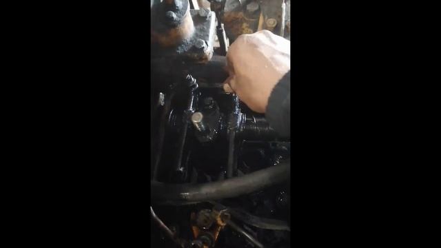 Не работает один цылиндор двигателя чтз б10м смотреть онлайн