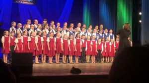 "Ваши глаза" (муз. Евгений Крылатов - сл.Юрий Энтин)