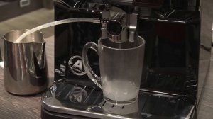 Krups EA850B: Met een variëteiten aan verschillende koffierecepten