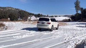 Infiniti QX80 Off Road Snow Day (Nissan Patrol Y62)