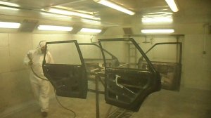 начало покраски дверей ваз 2114 золото инков часть 1