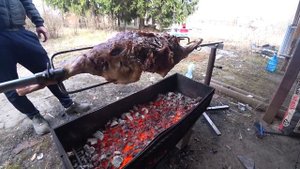 Рецепт приготовления бараньей ноги на вертеле