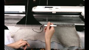 Как пришить карман на вязаной куртке