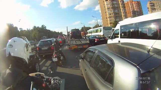 Мото-отмороженность 5 (злая пробка - мотоциклы увязли) смотреть онлайн