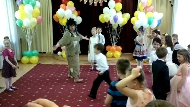 Детский Садик 532 (ВЫПУСКНОЙ 2015 ; гр.3 ;гр.1 "Солнышко" и "Непоседы")" смотреть онлайн