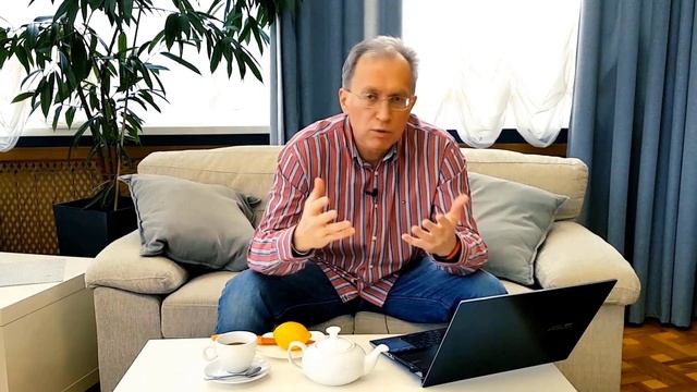 Коронавирус: КОФЕ или ЧАЙ ? ● Что пить в карантин? ● Иммунитет и Кофе/Чай смотреть онлайн