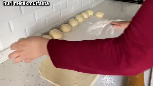 ✋BU HAMUR Efsane NE Yaparsan YAP MÜTHİŞ Lezzetli KAT Kat BÖREK Tarifleri смотреть онлайн