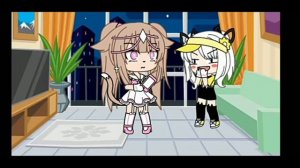 гача и яндекс алиса  ( есть маты)