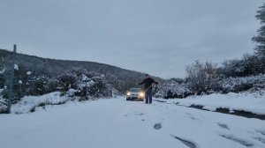 Allwetterreifen Nexen N Blue 4 Season Grip Traktion testet auf Schnee und Eis im Winter Wunderland