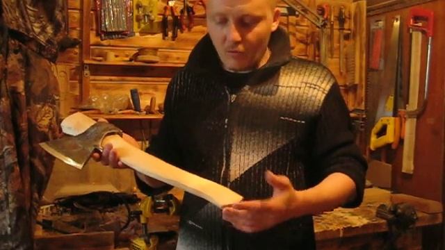 Восстанавливаю топор 1959 года. Делаю топорище. смотреть онлайн