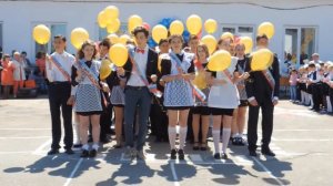 Последний звонок, песня 9 и 11 класса "Белая сирень", 25.05.2017 (МОУ Есаульская СОШ)