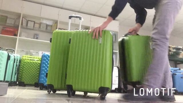 Чемоданы Волгоград. Комплект чемоданов. Иван Чемодан.