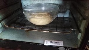Печёные пирожки с джемом из готового дрожжевого теста