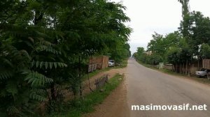 [4k] Село Новосаратовка в Азербайджане Кедабекского района | Беседа с молоканкой на улице села