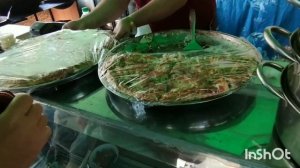 Урзуф. Цены на рынке и где можно покушать.
