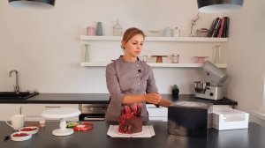 Как упаковать торт в коробку и завязать красиво ленту I The Cake School кондитер Ольга Шлычкова