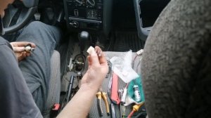 Установка прикуривателя Chevrolet Niva в ВАЗ 2110 и решение проблемы с задней скоростью