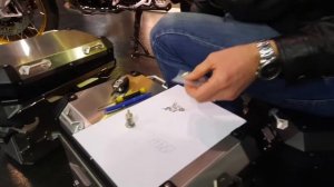 Алюминиевые кофры BMW. Как собрать или перебрать замки.