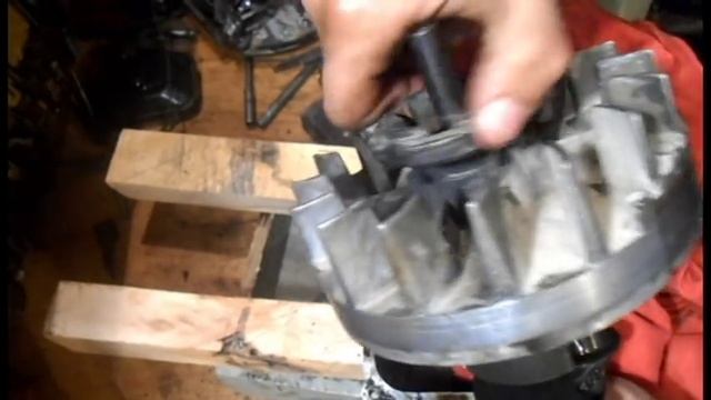 Двигатель газонокосилки. Разборка-сборка.
