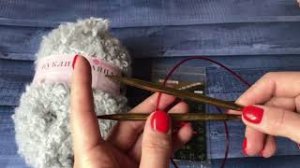 28. Готовый СНУД спицами из буклированной пряжи Пехорка.