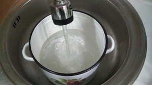 Как засолить огурцы. Просто и вкусно! Соленые огурцы. Рецепт засолки бочковых огурчиков.