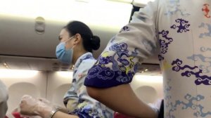 ХАЙНАНЬСКИЕ АВИАЛИНИИ. ПЕРЕЛЕТ ИЗ  ХАЙКОУ В ГУАНЧЖОУ. КИТАЙ.HAINAN AIRLINES. HAIKOU.GUANGZHOU. CHIN