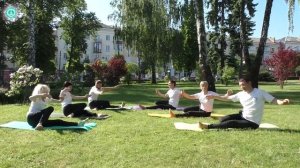 АКТИВНАЯ ЙОГА НА ВСЁ ТЕЛО за 10 МИНУТ