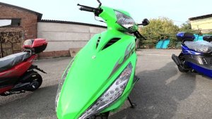 Популярный скутер SLASH. Обзор расцветок.