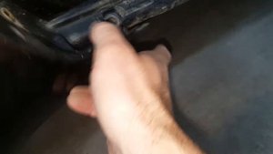 Как снять накладку порога Ауди А4