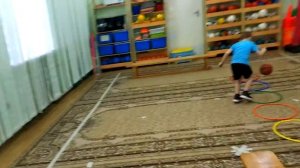 БАСКЕТБОЛ В ДЕТСКОМ САДУ / УПРАЖНЕНИЯ, ПОДВИЖНЫЕ ИГРЫ/ баскетбол для малышей