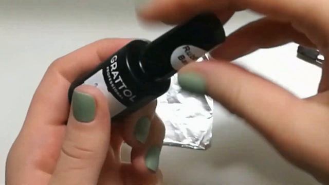 КОМБИ МАНИКЮР КУСАЧКАМИ НА КЛИЕНТЕ | УКРЕПЛЕНИЕ АКРИЛОВОЙ ПУДРОЙ | БАЗА GRATTOL смотреть онлайн