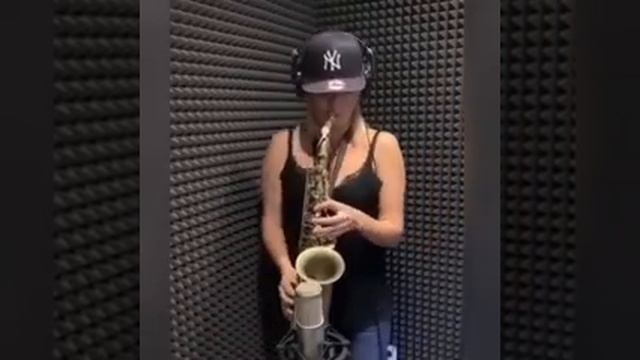 Саксафон "Стая белых лебедей" смотреть онлайн