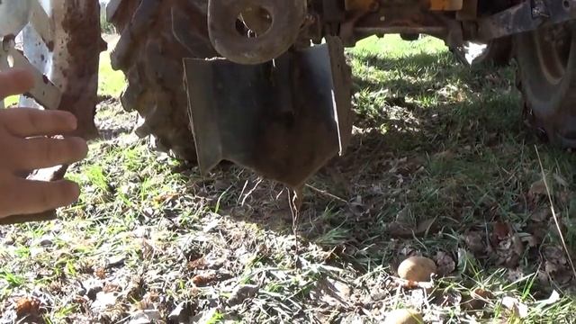 Посадка картофеля двухрядной сажалкой 2020!!! смотреть онлайн