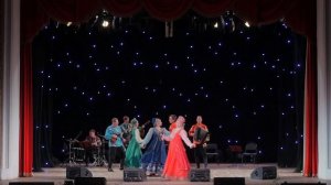 Муниципальный ансамбль танца и музыки Иван да Марья (г.Екатеринбург)_Четыре двора